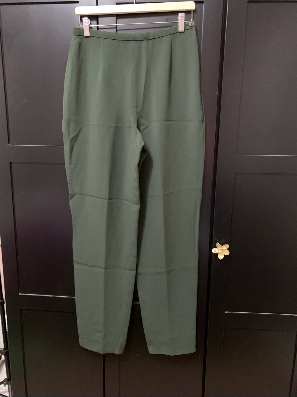 Giorgio Armani Vintage Olive Green Tailored dress pants classic old money